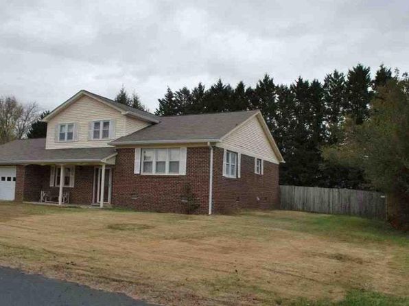 326 Dew Drop Ln, Prince Frederick, MD 20678