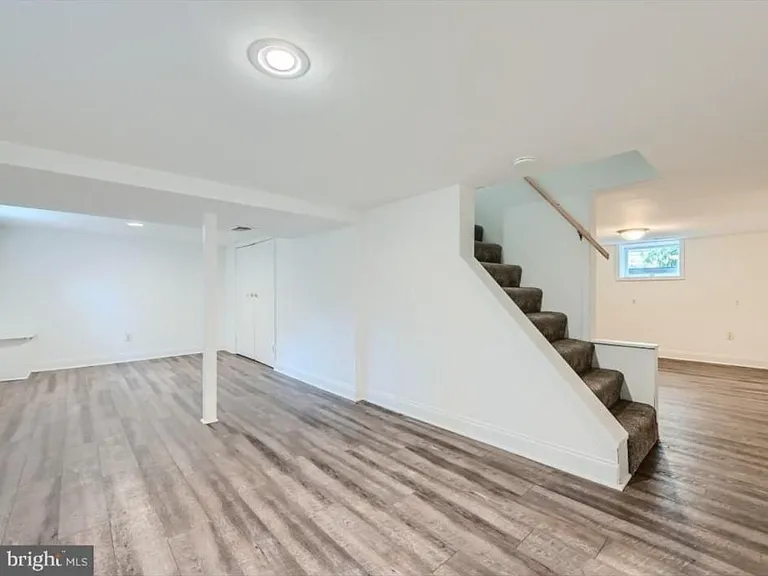 708 Dorsey Ave — Photo 9