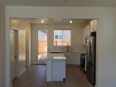 6575 E Cresthaven Dr — Photo 6