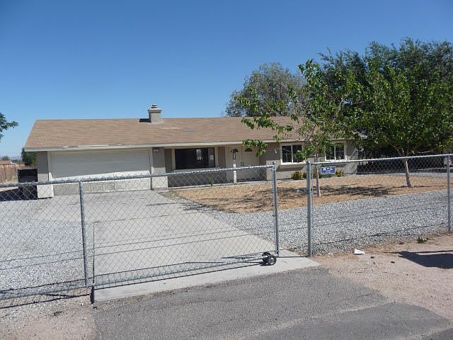 1st image of 18878 Live Oak St