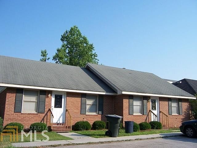 1st image of 110 Lanier Dr Par #A