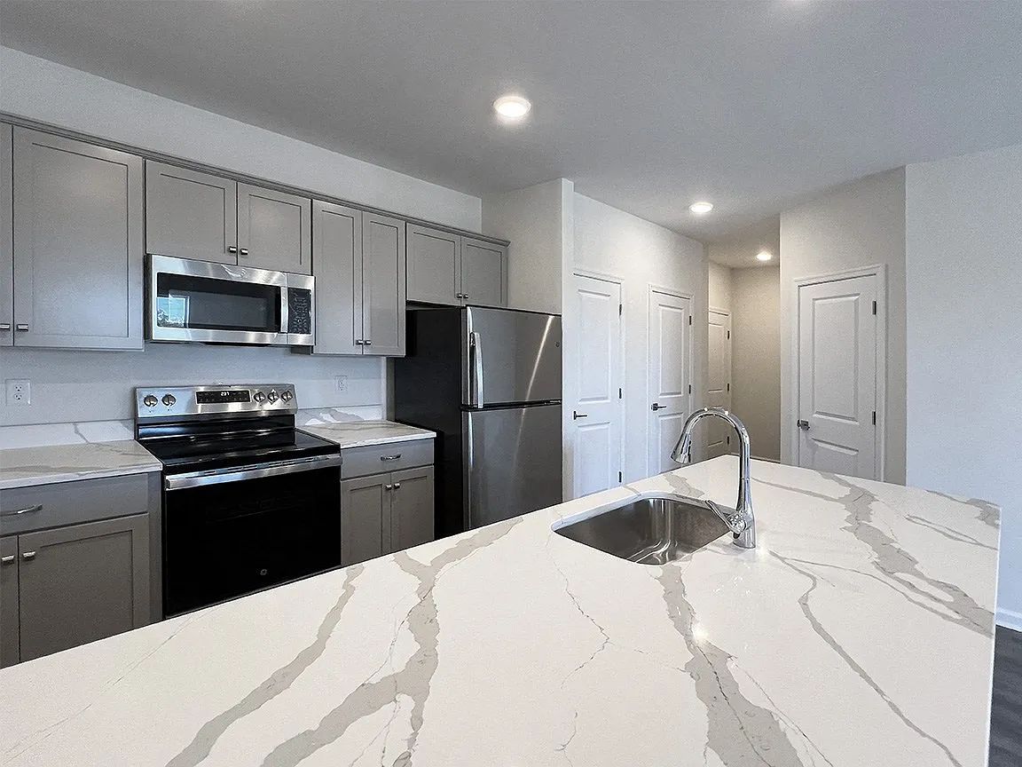 Linden Lofts — Photo 3
