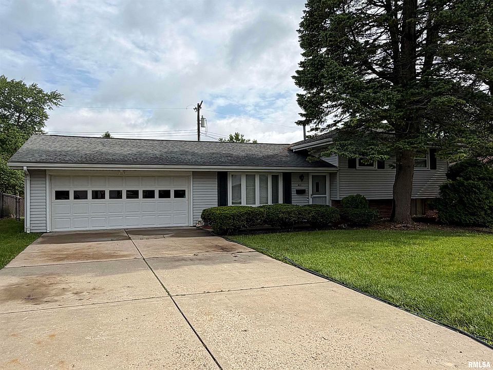 1st image of 611 W Kellar Pkwy