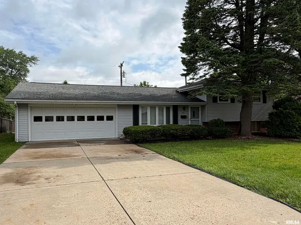 611 W Kellar Pkwy, Peoria, IL 61614