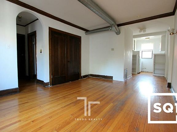 2nd image of 3618 N Marshfield Ave APT 3620-1C