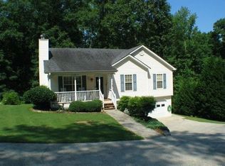 218 Rainbow Dr, Canton, GA 30114