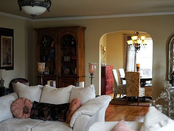 3rd image of 78 Mimosa Dr