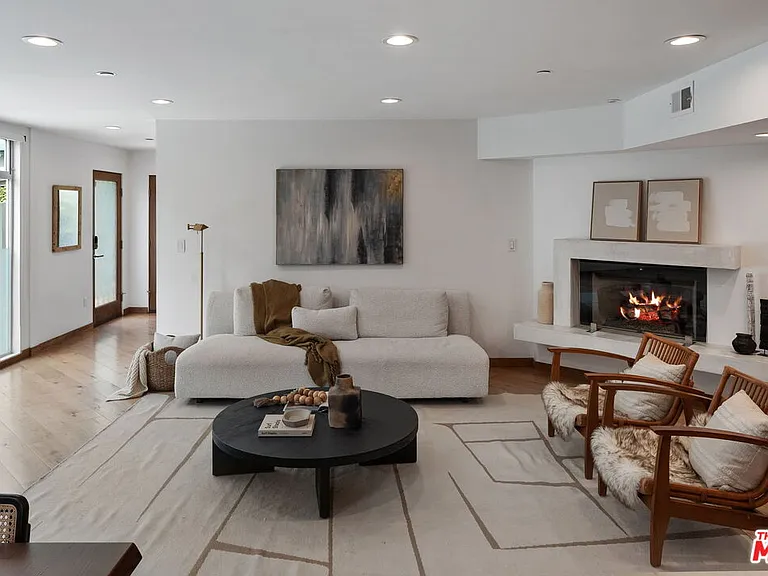 512 Brooks Ave #6 — Photo 12