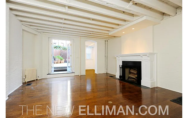 Rented by Douglas Elliman | media 20