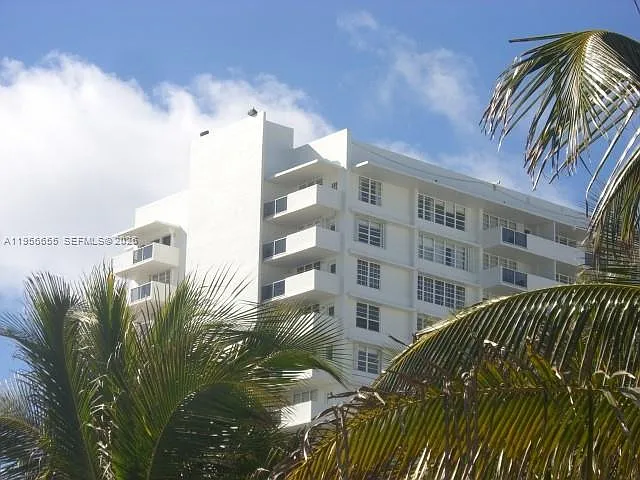 100 Lincoln Rd #1112 — Photo 37