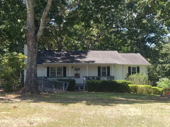 2955 Flowers Dr, Douglasville, GA 30135