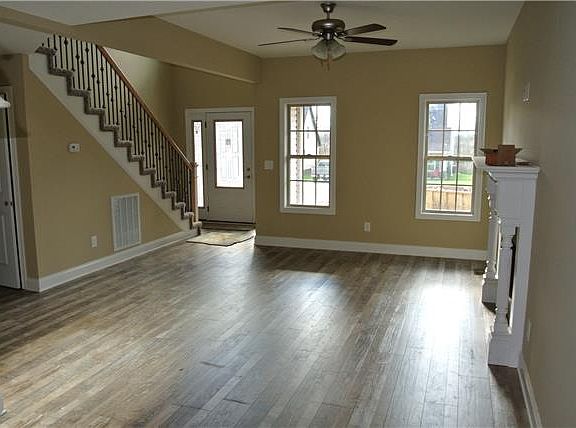 3rd image of 54 Rossview Pl Lot 54