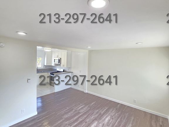 3rd image of 2611 Bellevue Ave APT 207