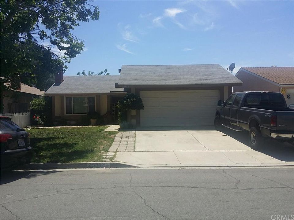1st image of 25363 Las Palomas Dr