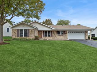 1362 S Parkview Ter, Algonquin, IL