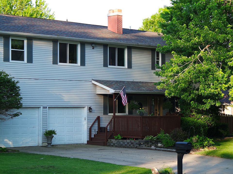 1st image of 1664 Bridge Ave