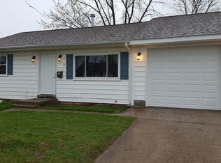 35 Galewood Dr, Fairborn, OH 45324