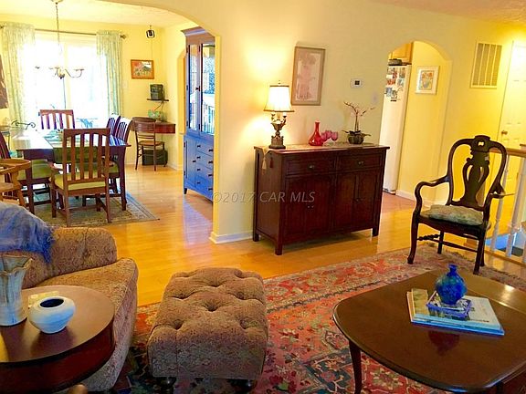 Living room to Dining room