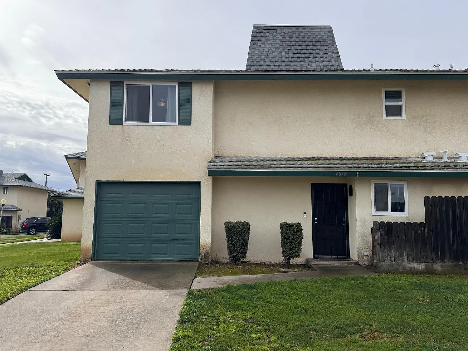 4815 N Winery Cir photo 1