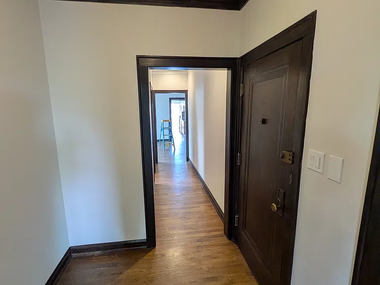 2740 W Logan Blvd #7 — Photo 3
