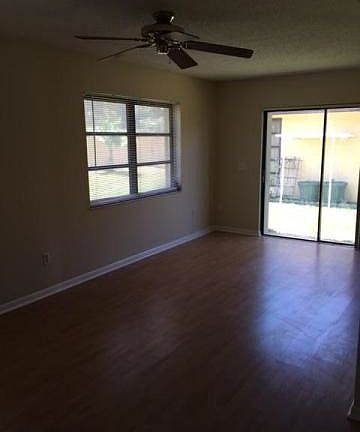 5th image of 6470 Olivewood Cir