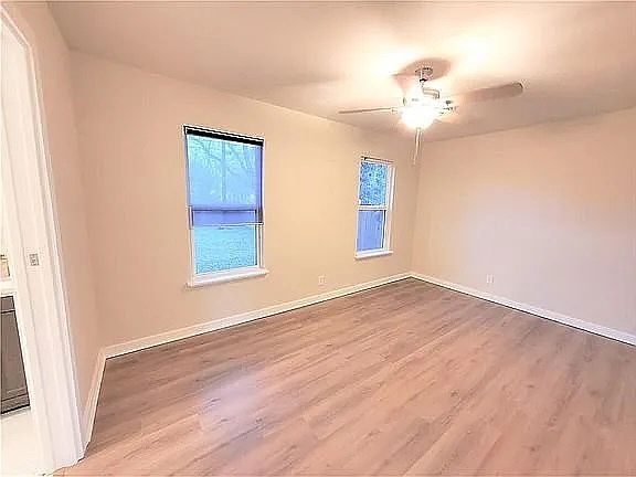 5th image of 5415 Darlington Ln