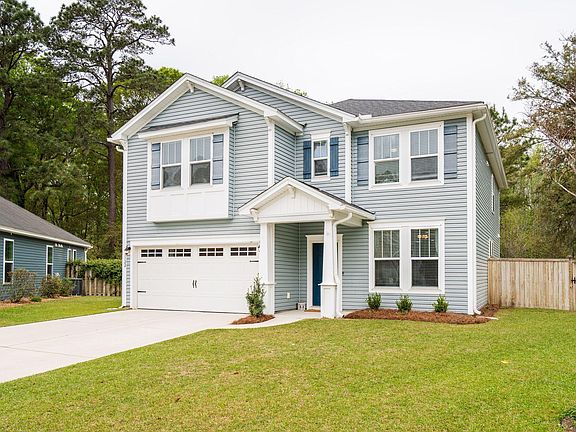 3rd image of 3122 Harding Ct