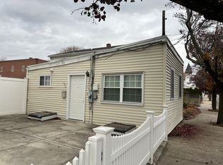 170 Beach St, Revere, MA 02151