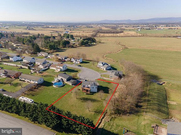 3rd image of 13953 Green Mountain Dr