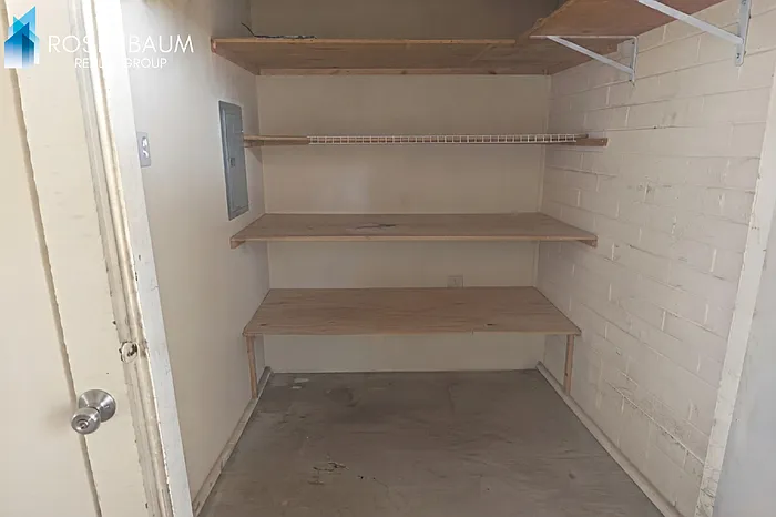 2525 N Alvernon Way #F6 — Photo 11