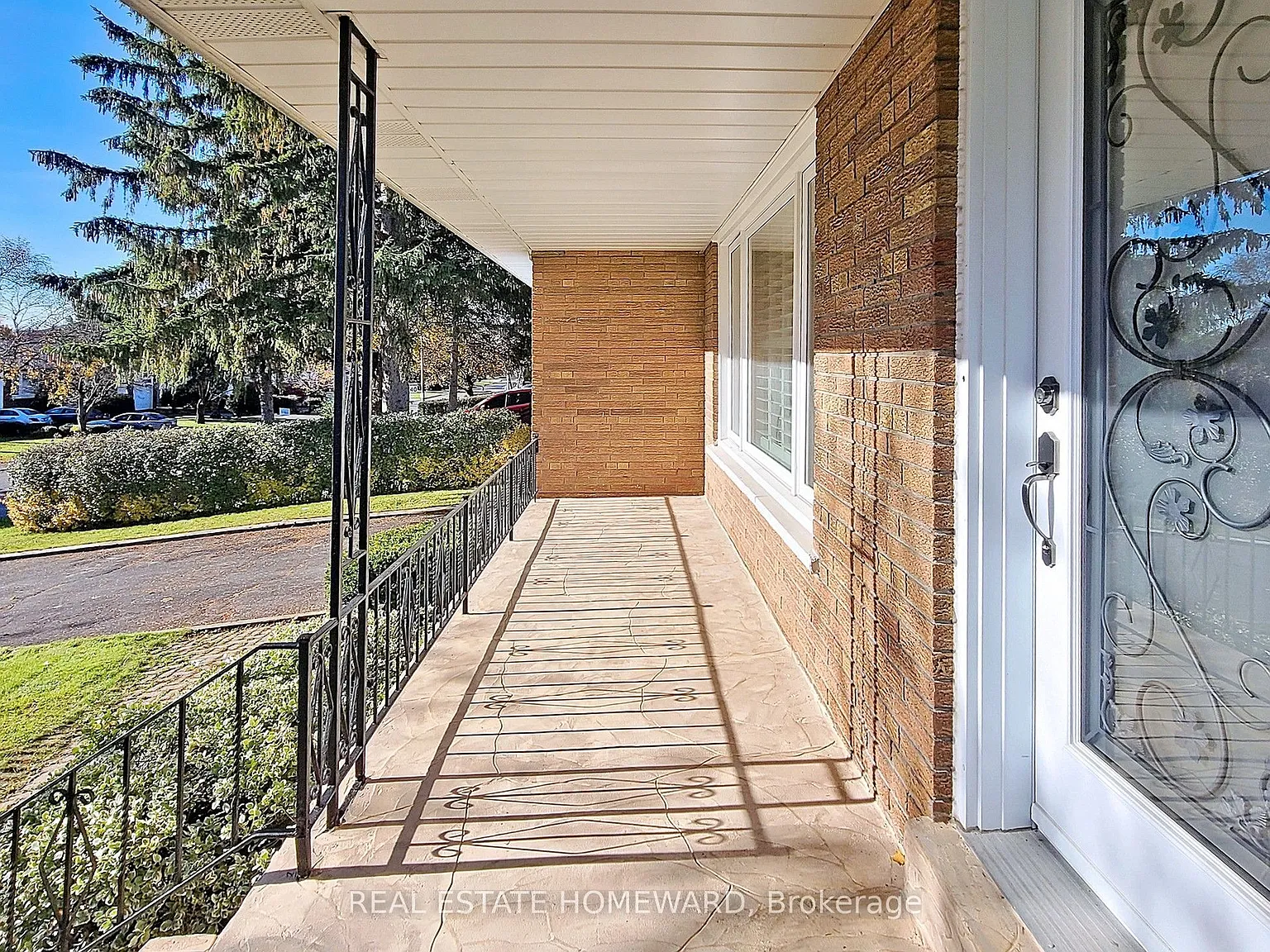 3 bed, $3,300 — Photo 2