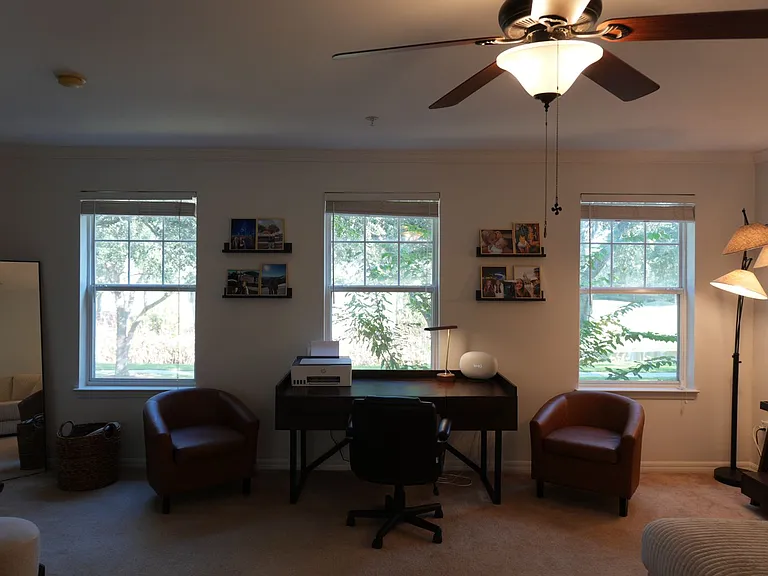 1004 Waterside Dr — Photo 21