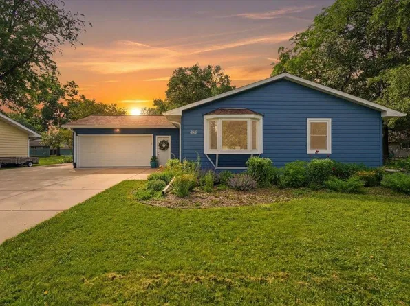 345 Kennedy Dr, Oregon, WI 53575