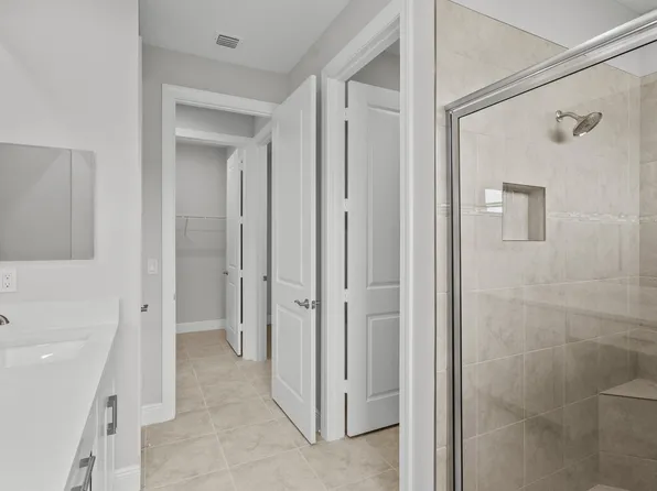 6423 High Pointe Circle, Vero Beach, FL 32967