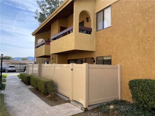 18758 Mandan St APT 1611, Santa Clarita, CA 91351