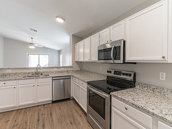 5th image of 18352 W Sanna St