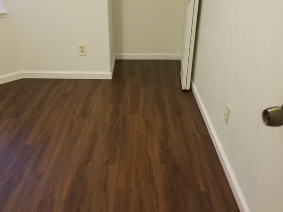 Bedroom #4 (another view)