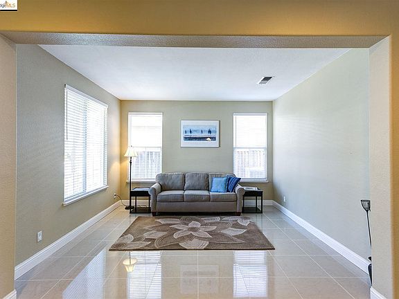 4th image of 6925 New Melones Cir
