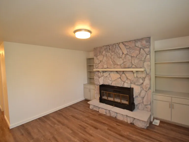 1903 & 1905 S Granduer Dr — Photo 10