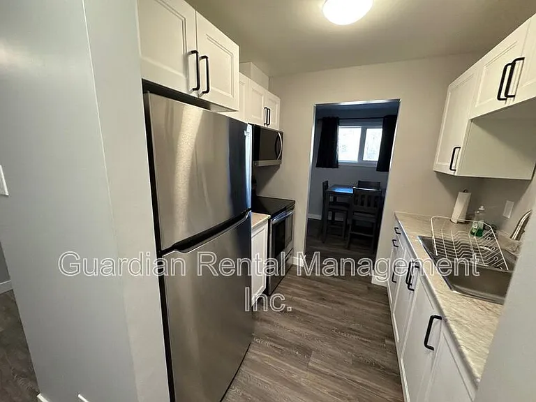 117 Centennial Dr #3 — Photo 8