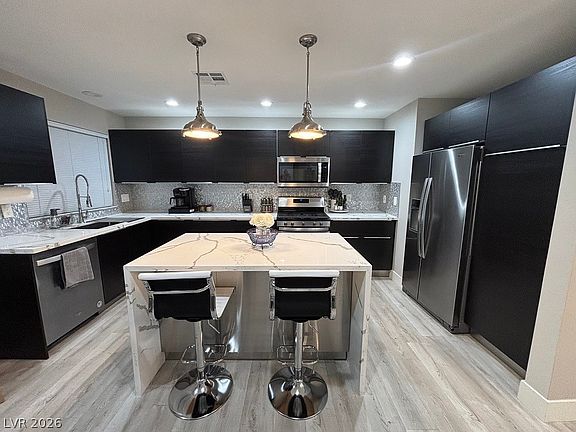2nd image of 2784 Fountain Ridge Ln