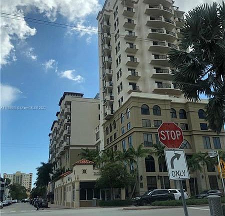 2nd image of 1805 Ponce De Leon Blvd APT 527