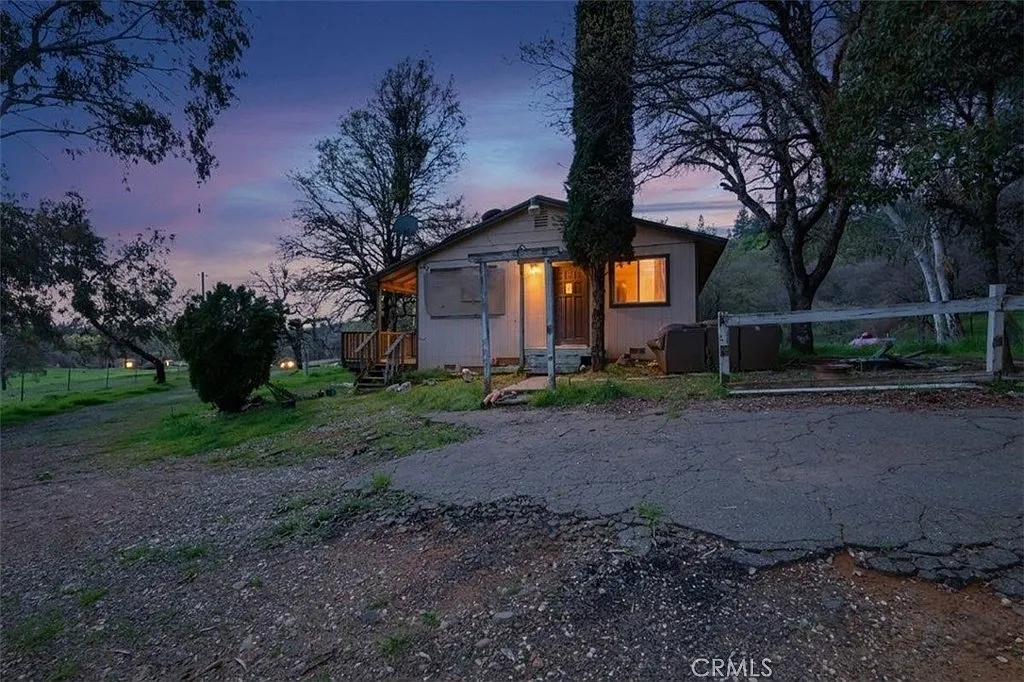 10447 Texas Hill Rd photo 1