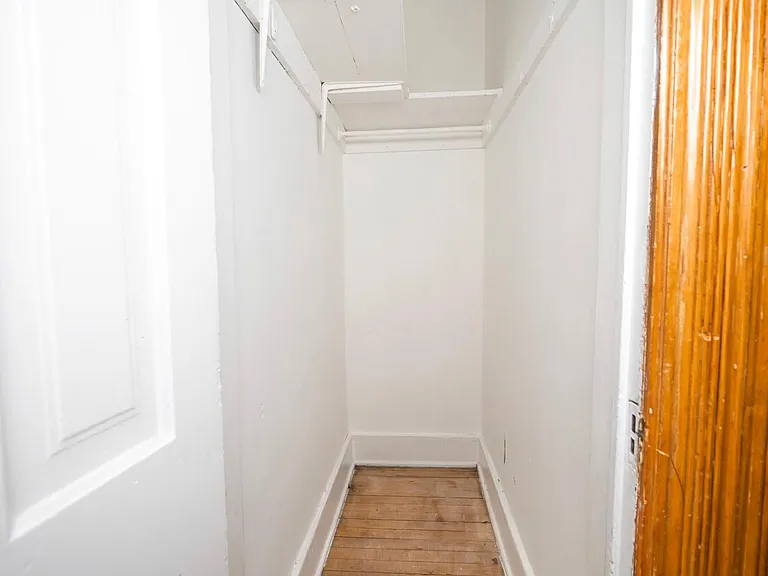 701 Bedford St #2 — Photo 14