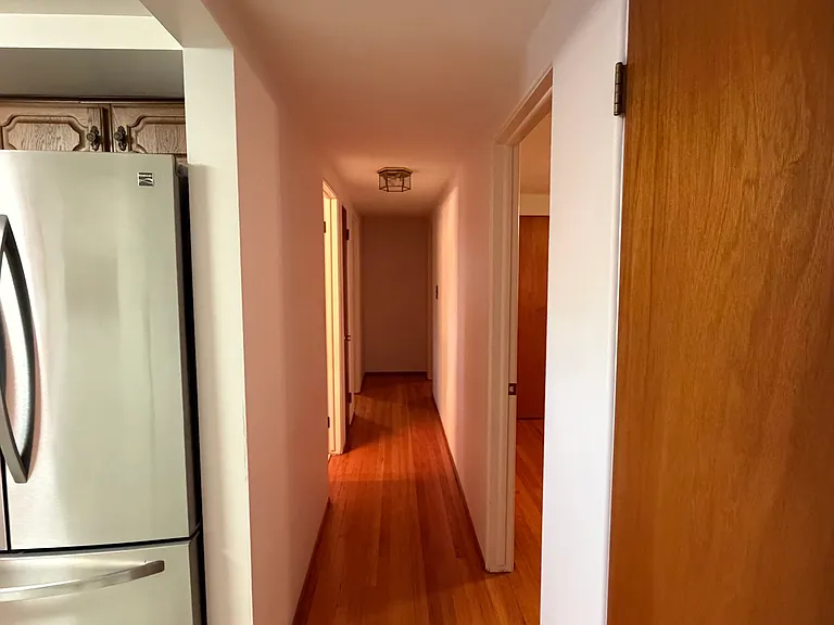 545 Skyview Dr — Photo 6