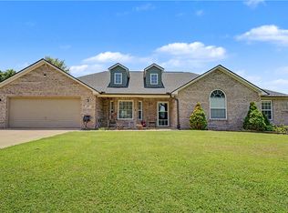 21097 Shady Grove Rd, Siloam Springs, AR 72761