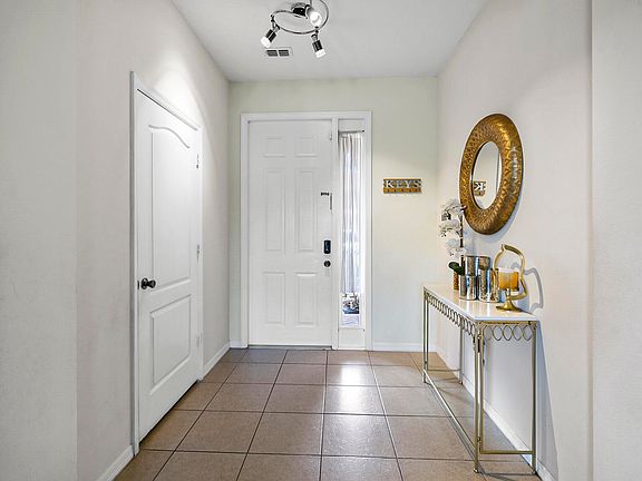 3rd image of 2502 Seminole Palms Drive