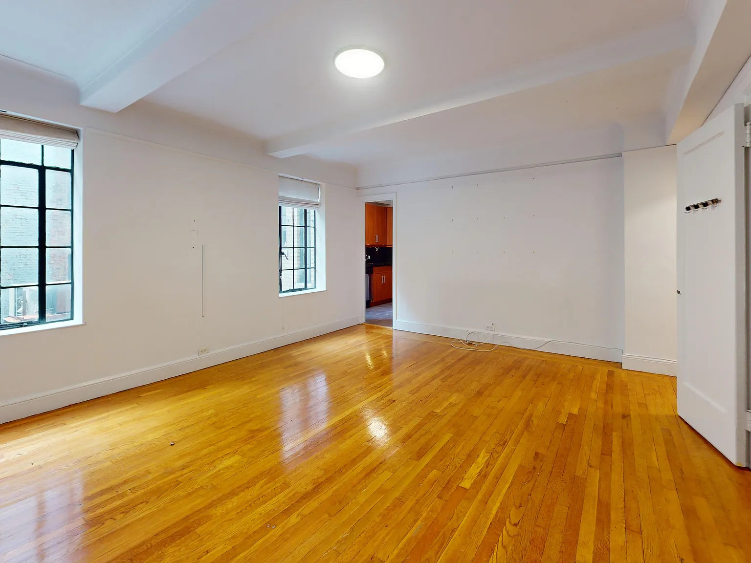1 Christopher Street — Photo 4