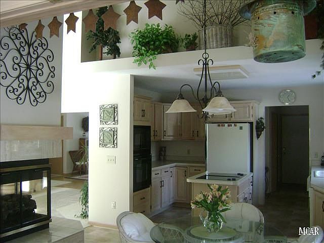 Kitchen area