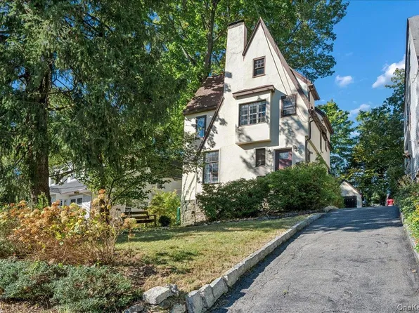 321 Bronxville Road, Bronxville, NY 10708